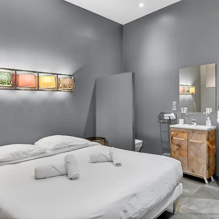 Loft Industriel - Proche Palais - Centre Apartmán Cannes