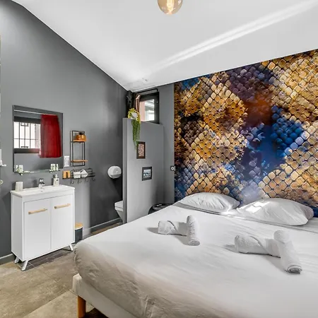 Appartement Magnifique Loft Industriel, Forville, Centre De Cannes  *